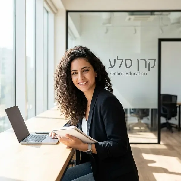 שירה לוי